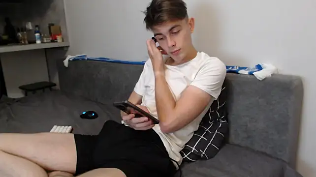 Student_Oliver Webcam-Show
