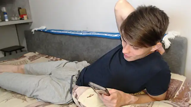 Student_Oliver Show in webcam