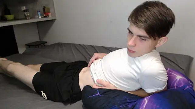 Student_Oliver Webcam Show