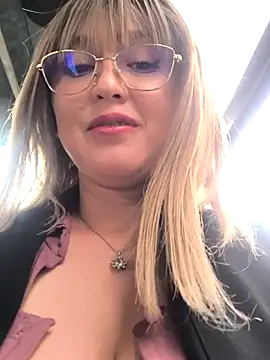 Katy__A Adlı Modelin Web Kamerası Şovu