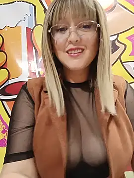 Katy__A Adlı Modelin Web Kamerası Şovu