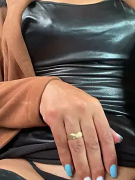 Pokazy przed kamerką – Astrid--