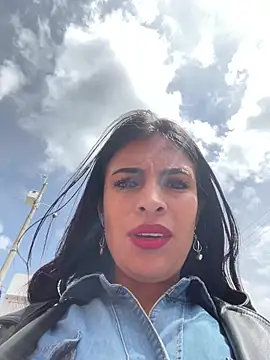 Astrid-- Adlı Modelin Web Kamerası Şovu