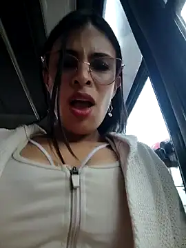 Astrid-- Adlı Modelin Web Kamerası Şovu