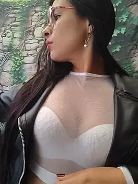 Astrid--'s Webcam Show