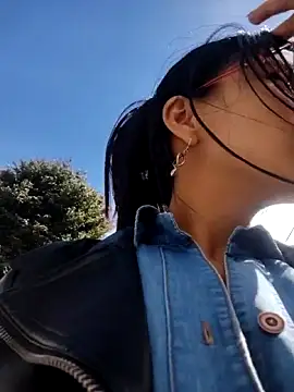 Astrid-- Webcam-Show