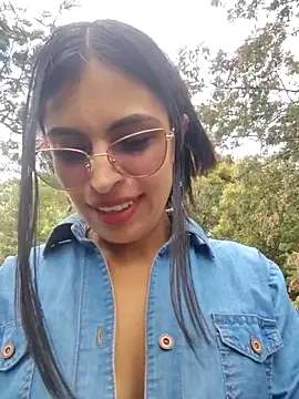Astrid-- 웹캠 쇼