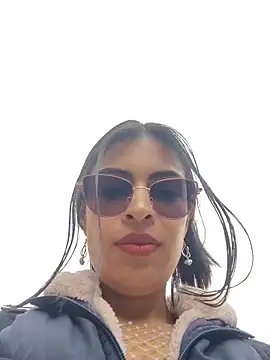 Astrid--'s Webcam Show