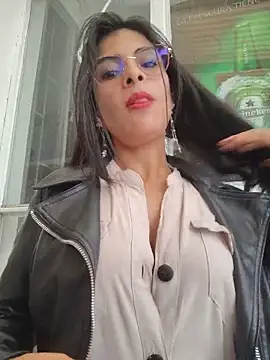 Astrid-- Show in webcam