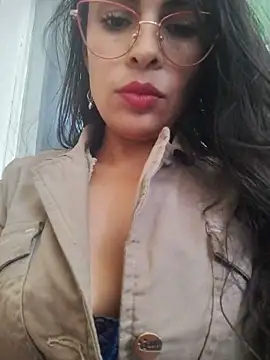 Astrid-- webcam show