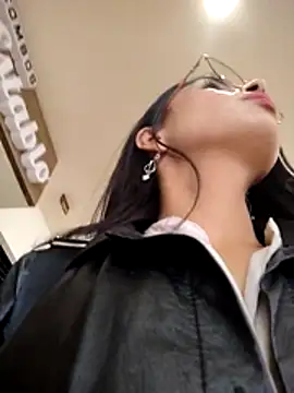 Astrid-- Webcam Show