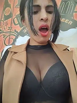 Show modela Astrid-- na web-kameri