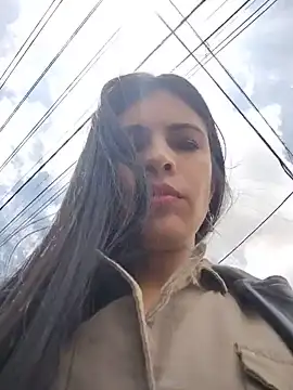 Astrid-- Show in webcam