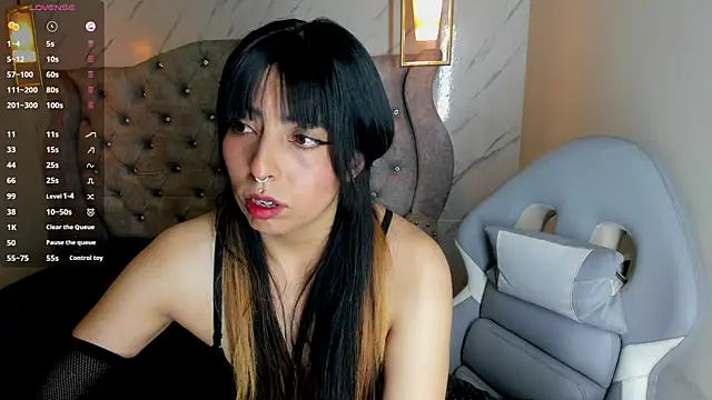 Alice_Laurentt's Live XXX Chat