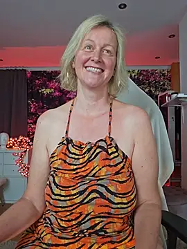 MarleneBloem élő XXX-chatje