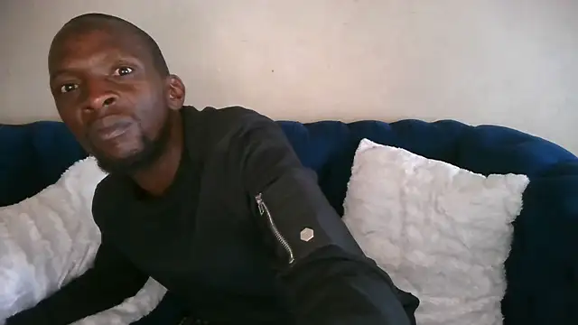 BlackBigCock01 웹캠 쇼