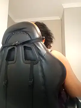 bustylisa1983's Webcam Show