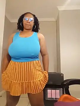 bustylisa1983 Chat XXX live