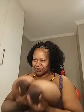 bustylisa1983's Webcam Show