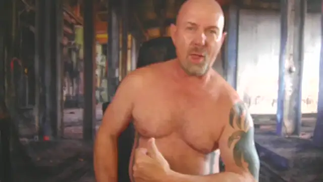 ManlyPrisonGuy: вебкам-шоу