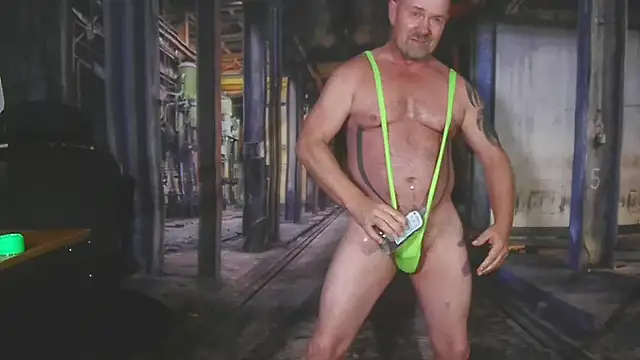 ManlyPrisonGuy 웹캠 쇼
