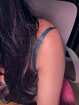 Czat XXX na żywo – Lucky_Flora