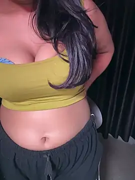Lucky_Flora – Naživo XXX chat