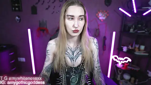 Chat XXX ao vivo de amywhitenessxx