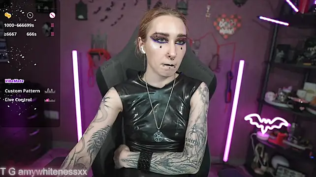 amywhitenessxx's Live XXX Chat
