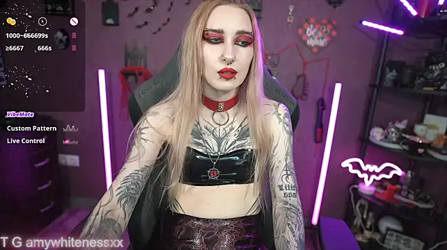 amywhitenessxx Show in webcam