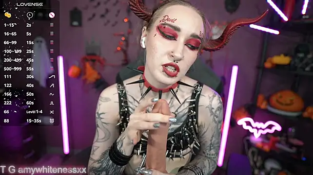 amywhitenessxx: онлайн-секс-чат