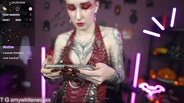 amywhitenessxx's Webcam Show
