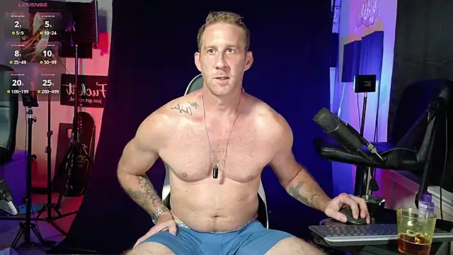 FiftyShadez's Webcam Show