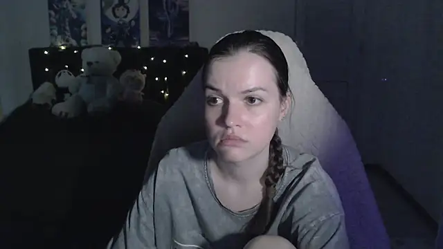 Little_flowers Chat XXX in diretta