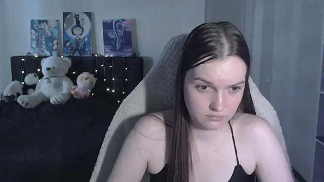 Little_flowers Chat XXX in diretta