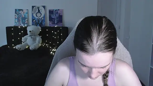 Little_flowers' Live XXX Chat