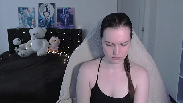 Chat +18 de Little_flowers ao vivo