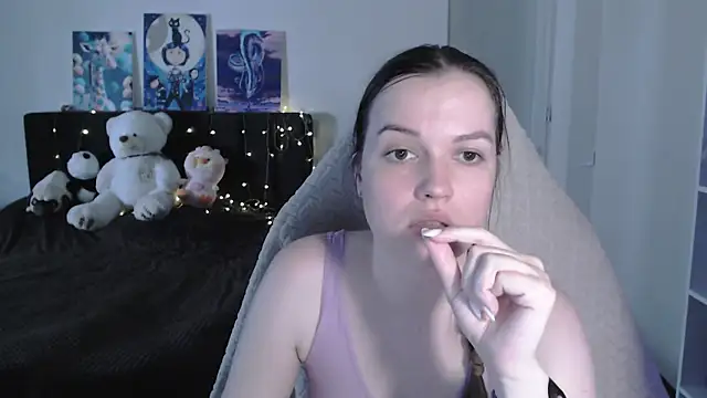 Little_flowers' Live XXX Chat