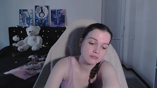 Little_flowers Chat XXX in diretta
