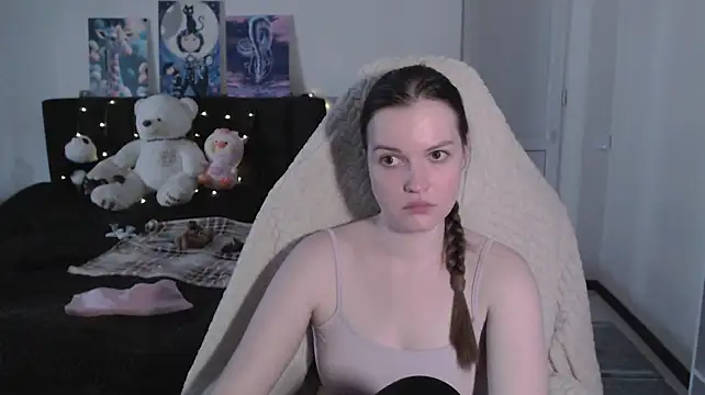 Chat +18 de Little_flowers ao vivo