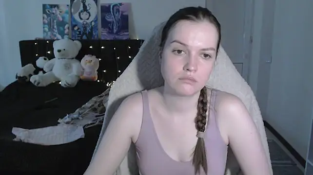 Chat +18 de Little_flowers ao vivo