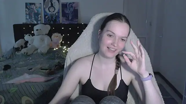 Little_flowers Chat XXX in diretta