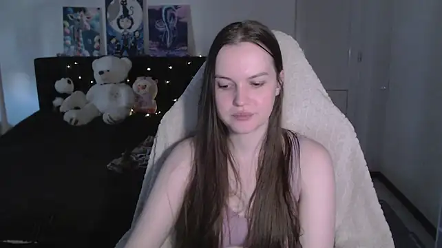 Little_flowers Adlı Modelin Canlı XXX Sohbeti