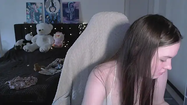 Little_flowers' Live XXX Chat