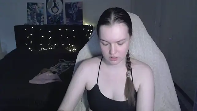 Little_flowers' Live XXX Chat