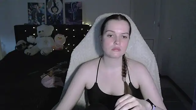 Chat +18 de Little_flowers ao vivo