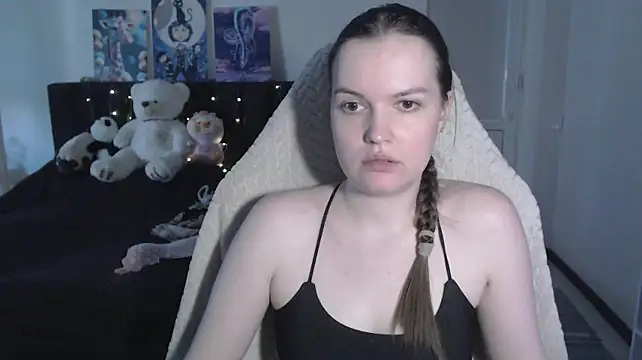 Chat +18 de Little_flowers ao vivo