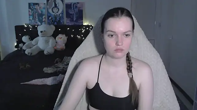 Little_flowers live XXX chat
