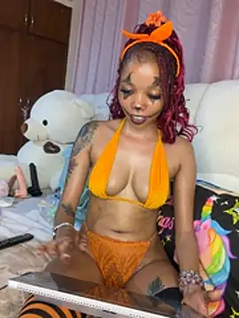sexy_smiley Show in webcam