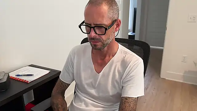 0xTGx0 – webcam-show